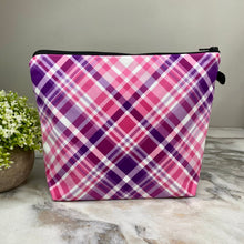 Load image into Gallery viewer, Pouch XL - Pink Plaid