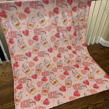 Load image into Gallery viewer, Blanket - Coffee Hearts