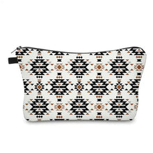 Load image into Gallery viewer, Pouch - Aztec