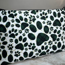 Load image into Gallery viewer, Pouch - Dog Cat Paw Green Plaid