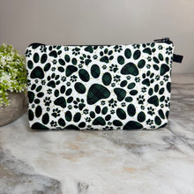 Load image into Gallery viewer, Pouch - Dog Cat Paw Green Plaid
