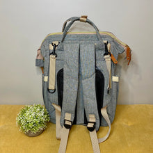 Load image into Gallery viewer, Emily Travel Bag - Quilted Solids