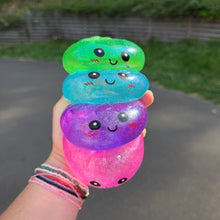 Load image into Gallery viewer, Squishy Toy - Viral Dumpling, Slow Rise Glitter - Purple