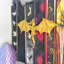 Load image into Gallery viewer, 3d Printed Dragon Book Spine Hugger Bookshelf Decor