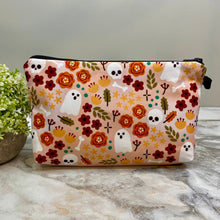 Load image into Gallery viewer, Pouch - Halloween Fall, Floral Ghost