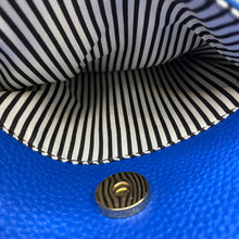 Load image into Gallery viewer, Evelyn Crossbody Purse - Blue