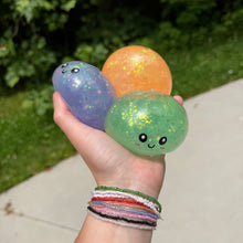 Load image into Gallery viewer, Squishy Toy - Viral Dumpling, Quick Squeeze Glitter - Purple