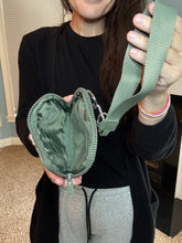 Load image into Gallery viewer, Rue - Nylon Wristlet Wallet