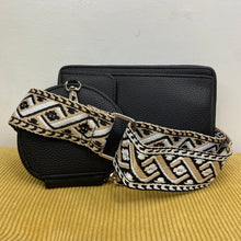 Load image into Gallery viewer, Iris Phone Wallet