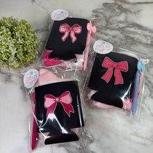 Load image into Gallery viewer, Bundled Set - Bow & Socks