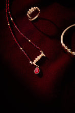 Load image into Gallery viewer, Vampire Teeth Fangs Pendant