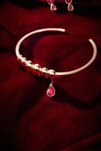 Load image into Gallery viewer, Vampire Teeth Fangs Cuff