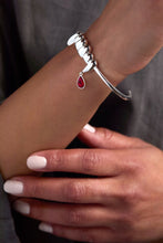 Load image into Gallery viewer, Vampire Teeth Fangs Cuff