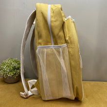 Load image into Gallery viewer, Pickleball Backpack