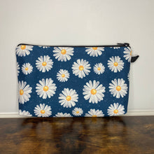 Load image into Gallery viewer, Pouch - Daisy Denim