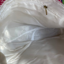 Load image into Gallery viewer, Carry All Tote - Abstract Giraffe