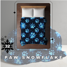 Load image into Gallery viewer, Blanket Christmas #32 - Paw Snowflake - PREORDER