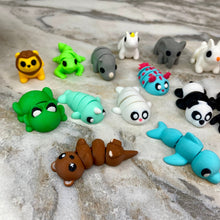 Load image into Gallery viewer, Fidget Toy Animals