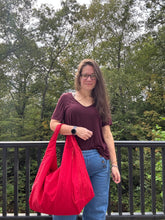 Load image into Gallery viewer, Serena Handbag
