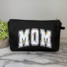 Load image into Gallery viewer, Pouch - Mom