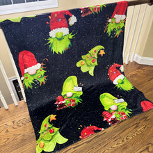 Load image into Gallery viewer, Blanket - Christmas - Green Gnome