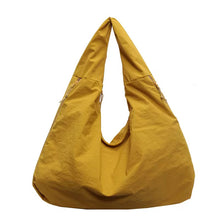 Load image into Gallery viewer, Serena Handbag
