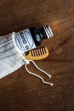 Load image into Gallery viewer, Beard Oil Gift Set | 10 Scents Available - Oily BlendsBeard Oil Gift Set | 10 Scents Available