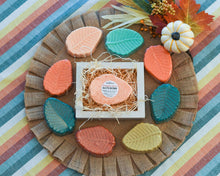 Load image into Gallery viewer, Fall Leaf Bath Bombs - Oily BlendsFall Leaf Bath Bombs