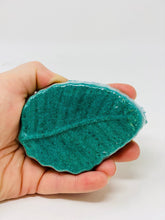 Load image into Gallery viewer, Fall Leaf Bath Bombs - Oily BlendsFall Leaf Bath Bombs