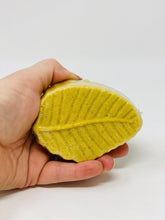 Load image into Gallery viewer, Fall Leaf Bath Bombs - Oily BlendsFall Leaf Bath Bombs