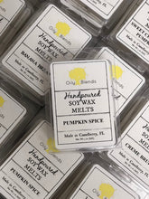 Load image into Gallery viewer, Gent Scents Men's Soy Wax Melts - 3 oz - Oily BlendsGent Scents Men's Soy Wax Melts - 3 oz