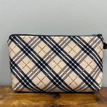 Load image into Gallery viewer, Pouch - Plaid Tan & Gold