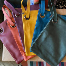 Load image into Gallery viewer, Oversized Clutch