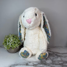 Load image into Gallery viewer, Bunny Plush Large - Floral
