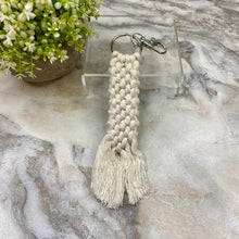 Load image into Gallery viewer, Keychain - Macrame - Braided Ivory
