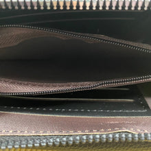 Load image into Gallery viewer, Alice Phone Wallet - PREORDER
