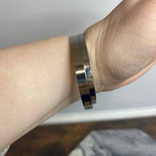 Load image into Gallery viewer, Bracelet - Keep Fucking Going
