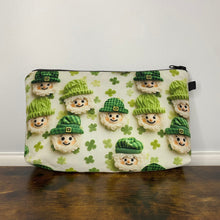 Load image into Gallery viewer, Pouch - St. Patrick’s Day - 3D Leprechauns
