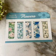 Load image into Gallery viewer, Bookmark - Magnetic, Flowers
