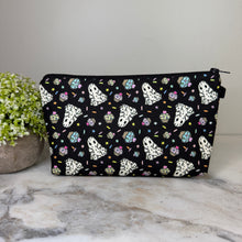Load image into Gallery viewer, Pouch - Halloween Fall - Ghost Sprinkle Cupcakes
