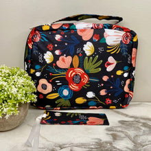 Load image into Gallery viewer, Travel Zip Pouch - Floral
