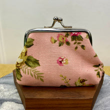 Load image into Gallery viewer, Clamshell Coin Purse Wallet (Smaller) - Floral
