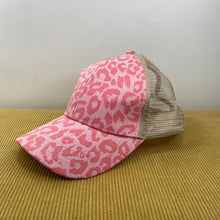 Load image into Gallery viewer, Hat - Pink Leopard Print
