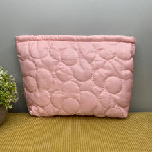 Load image into Gallery viewer, Puffer Pouch - Daisy - Light Pink
