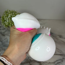 Load image into Gallery viewer, Squishy Toy - Cake
