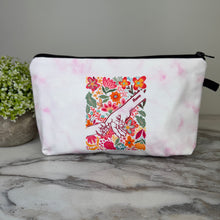 Load image into Gallery viewer, Pouch - Mom Mama Hand Floral

