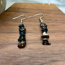 Load image into Gallery viewer, Silver Dangle Earrings - Stone #9
