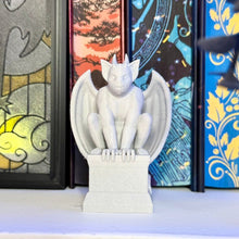 Load image into Gallery viewer, 3d Printed Gargoyle Bookshelf Decor
