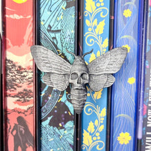 Load image into Gallery viewer, 3d Printed Moth Book Spine Hugger Bookshelf Decor
