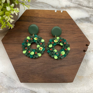 Clay Dangle Earrings - Christmas Wreath